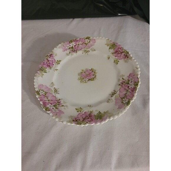 Antique Vintage 8 in scalloped edge white porcelain plate with pink flowers - Picture 2 of 8